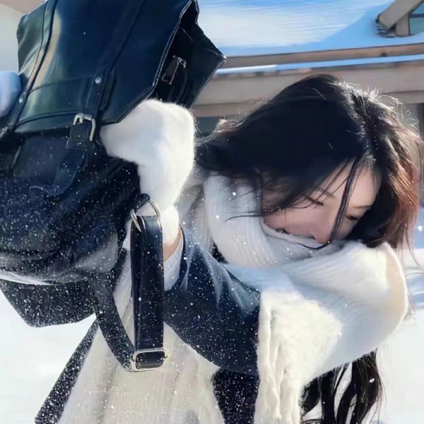 在无爱之森呐喊:深入密林